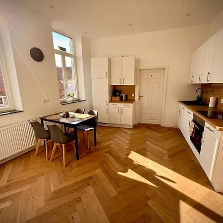 Zentral Und Modern Im Herzen Oldenburgs 5dz Pensjonat Oldenburg
