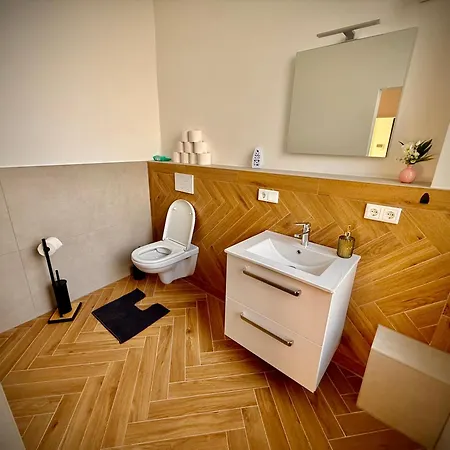 Zentral Und Modern Im Herzen Oldenburgs 5dz Pensjonat 3*