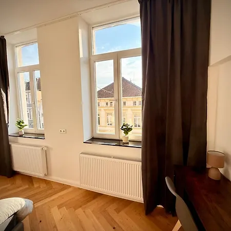 Zentral Und Modern Im Herzen Oldenburgs 5dz